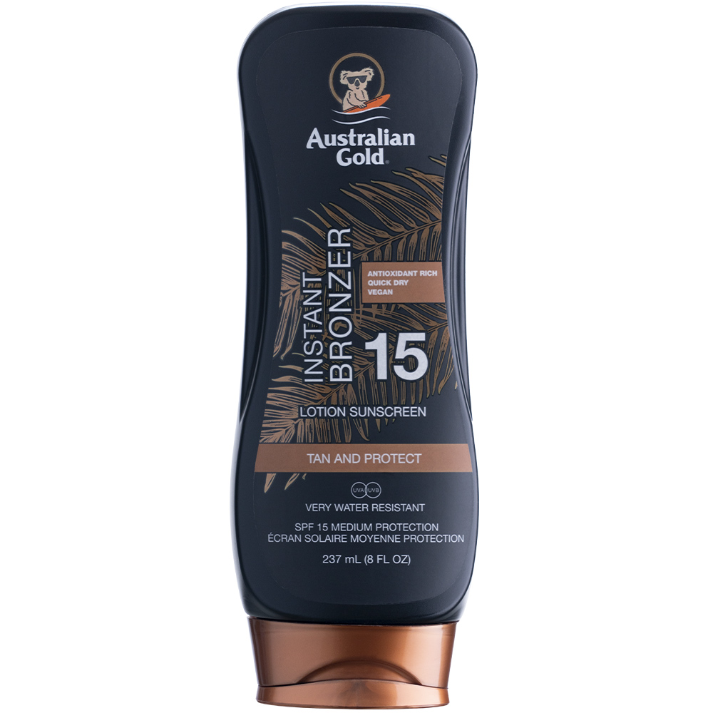 SPF lozione con effetto bronze. SPF dalla texture cremosa a rapido assorbimento ricco di antiossidanti. Lestratto di Caramello dona un colorito dorato e luminoso che dura fino ad 1-2 giorni; linfusione di Olio di Semi di Girasole, Olio di Oliva e Burro di Semi di Cacao nutre in profondità; lolio Tea Tree Oil agisce quale potente antiossidante e previene linsorgere di cattivi odori; lAloe Vera lenisce e mantiene la pelle idratata. Vegano, cruelty free e reef friendly si caratterizza per una tropicale fragranza Cocoa Dreams.